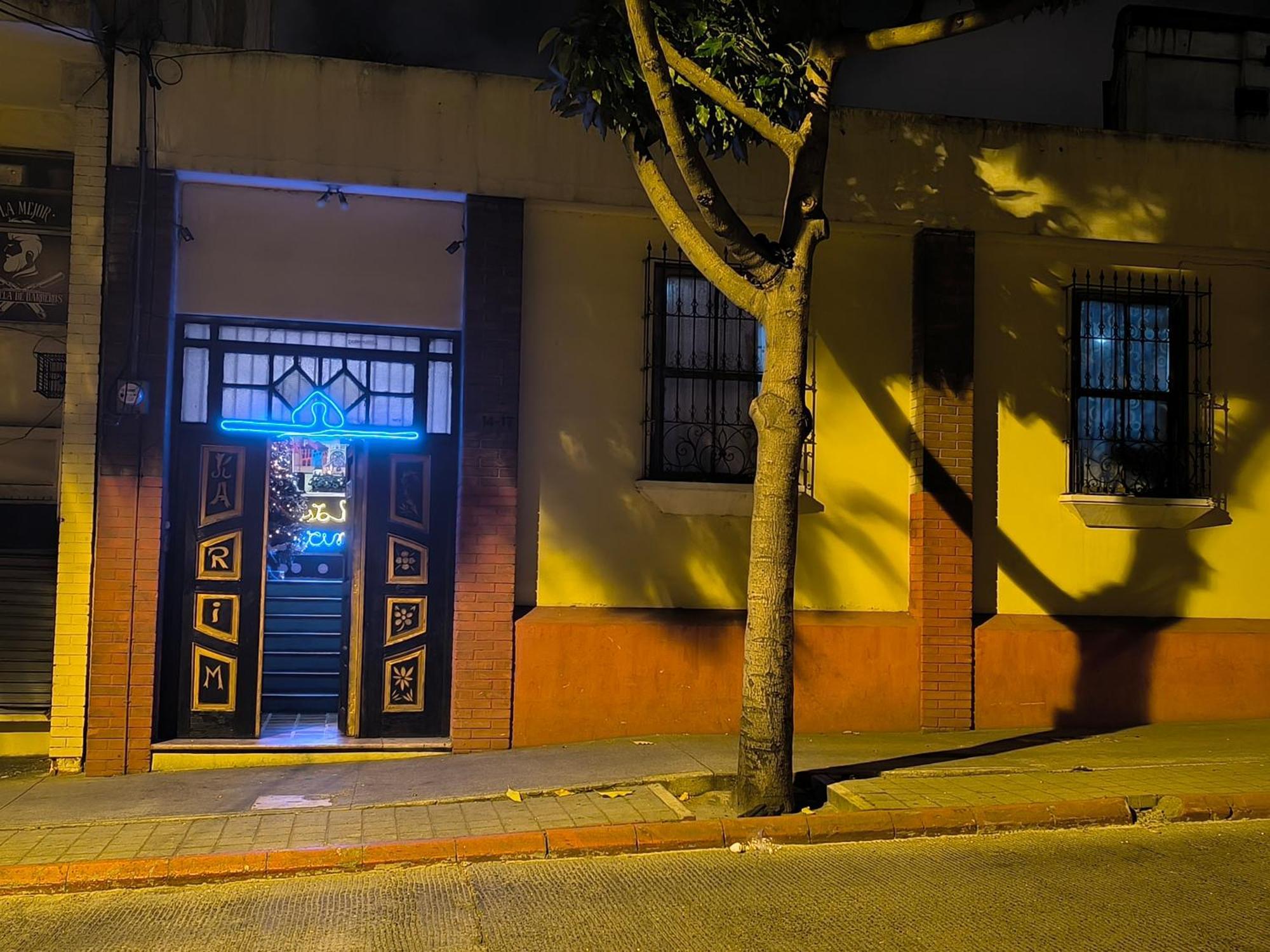 Karim Hostel グアテマラシティ エクステリア 写真